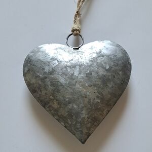 Galvanized Metal Heart-Shaped Hanging Decor